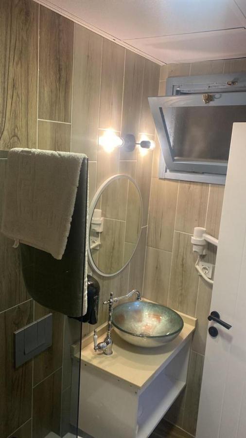 Cakir Butik Otel Кешме Экстерьер фото
